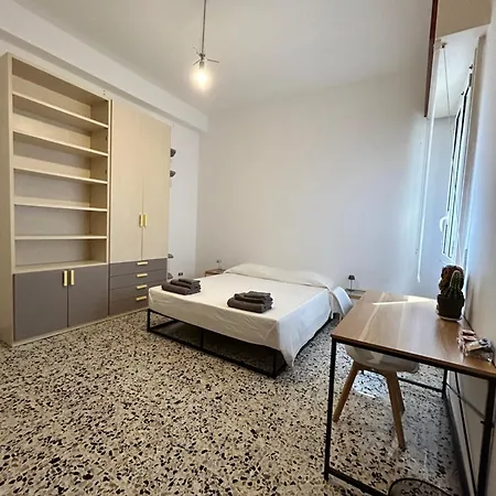 Residenza Civico 26 * Ρέτζιο ντι Καλάμπρια