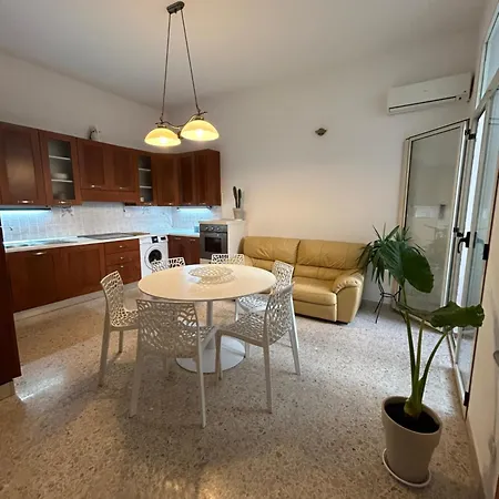 Residenza Civico 26 *